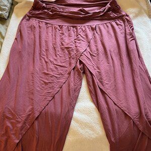 Athleta Release Pant